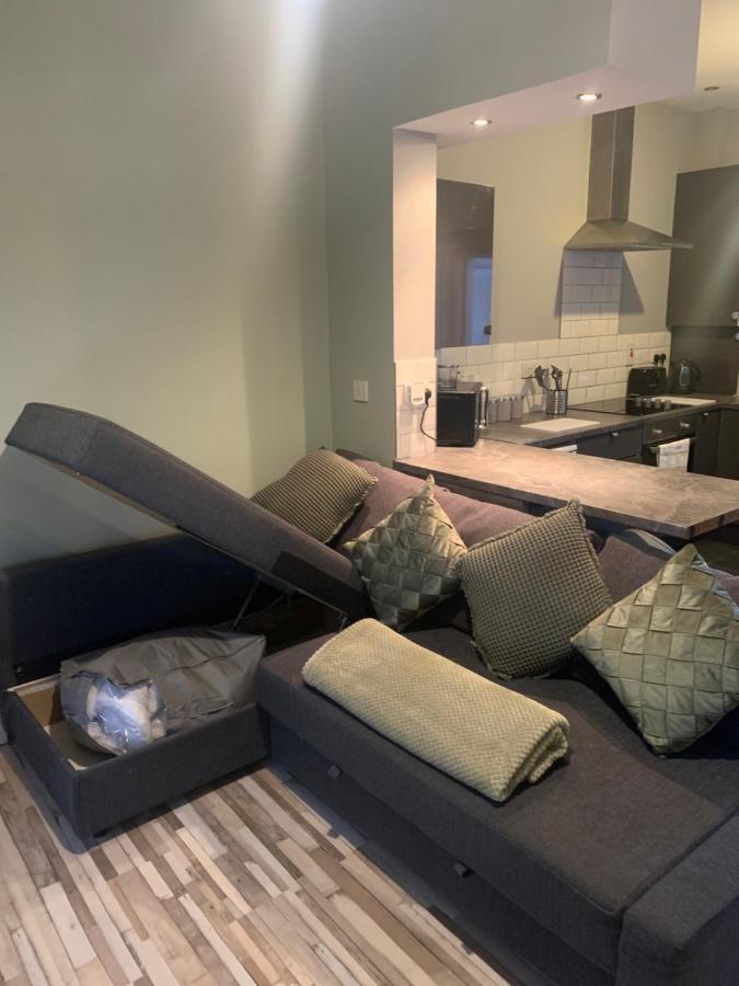 2 Bedroom Cheerful House Close To City Center Belfast Exterior foto